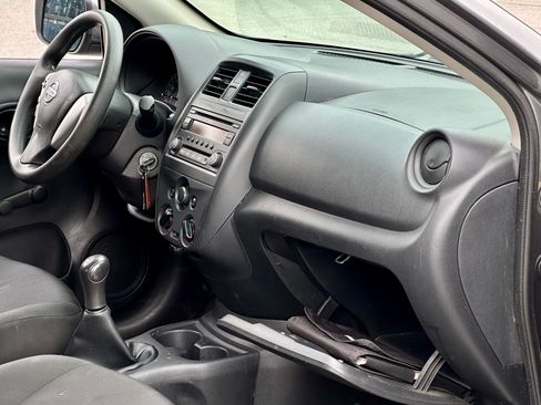 Used 2016 Nissan Versa S image 23