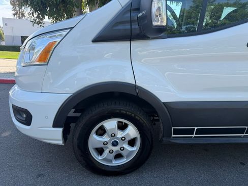 Used 2020 Ford Transit 150 XL RWD image 9