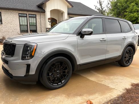 Used 2021 Kia Telluride SX w/ SX Prestige Package AWD/4WD image 5