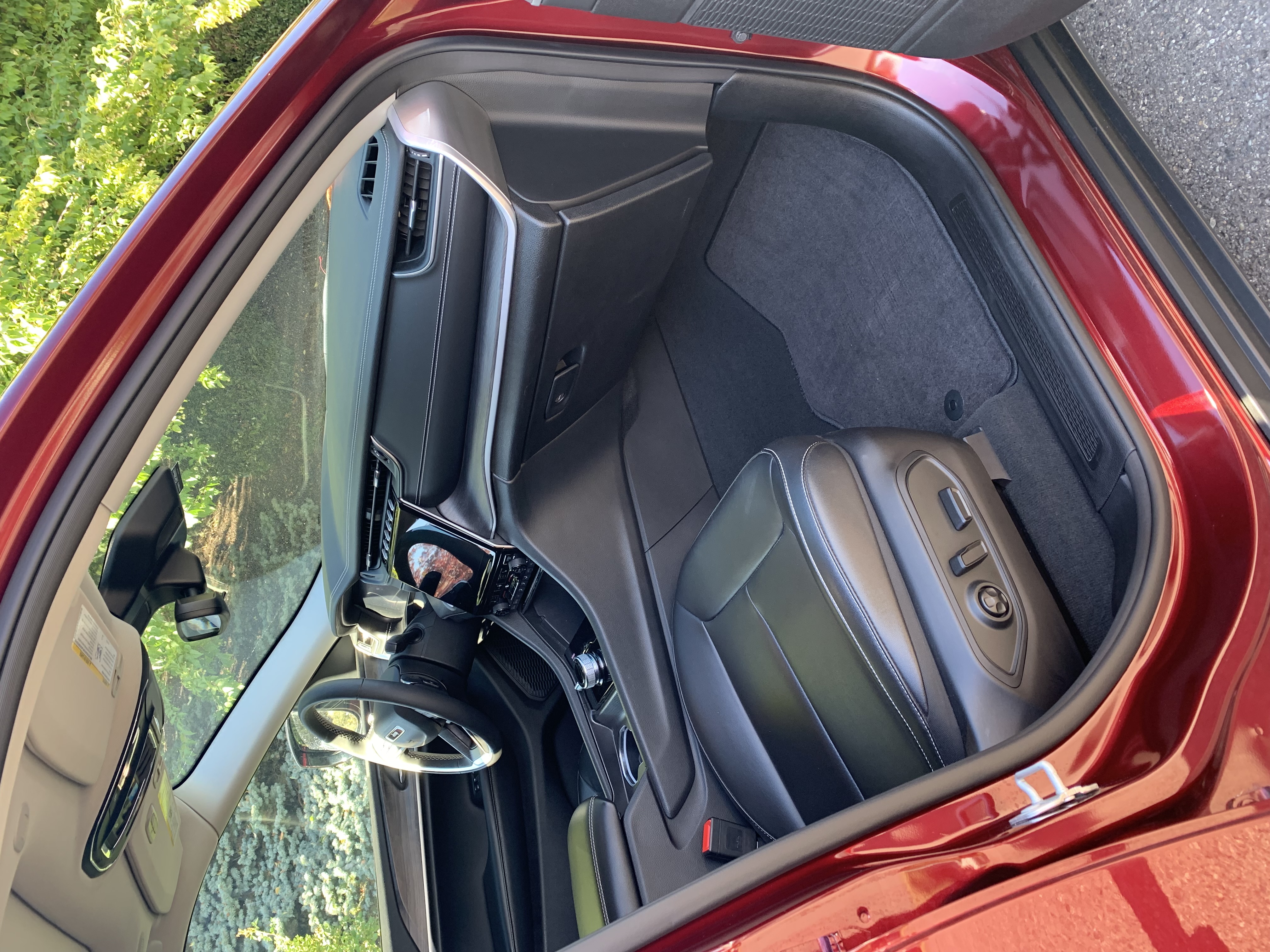 Used 2024 Jeep Grand Cherokee Limited AWD/4WD image 9