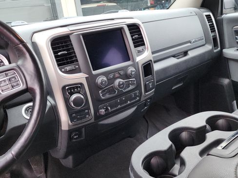 Used 2018 RAM 1500 Big Horn image 21