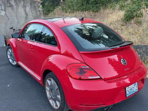 Used 2016 Volkswagen Beetle 1.8T SEL image 4