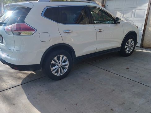 Used 2016 Nissan Rogue SV w/ SV Premium Package image 8