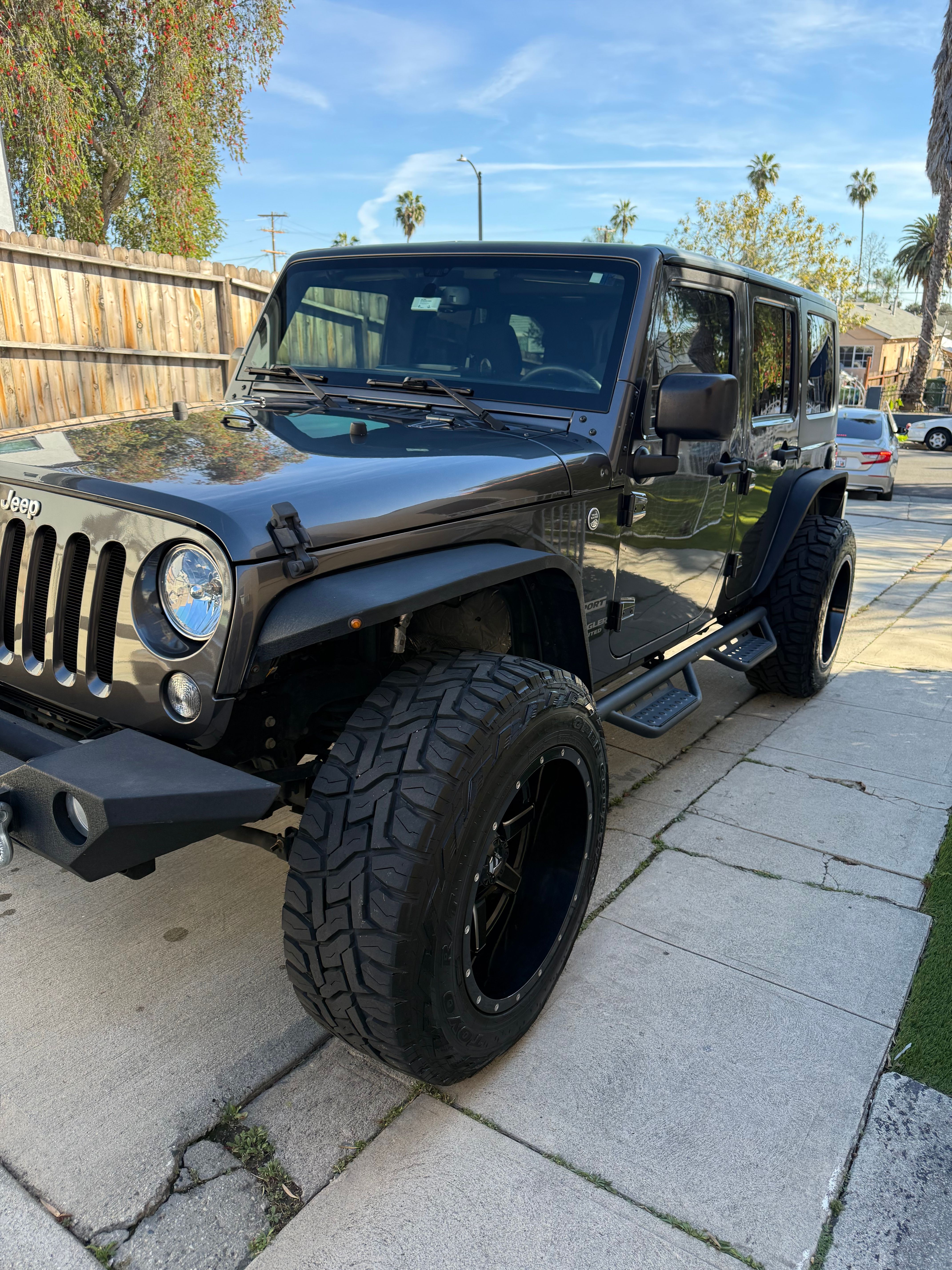 Used 2016 Jeep Wrangler Unlimited Sport w/ Quick Order Package 23S AWD/4WD image 4