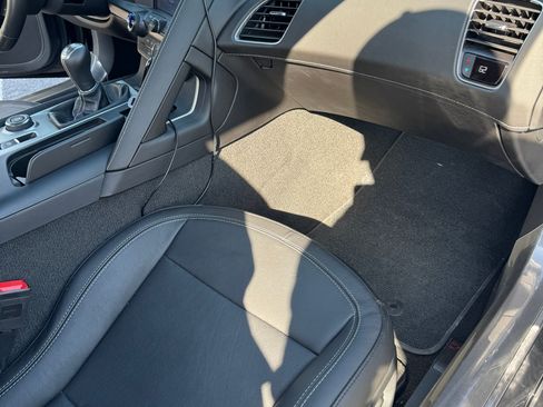 Used 2016 Chevrolet Corvette Stingray Coupe image 18