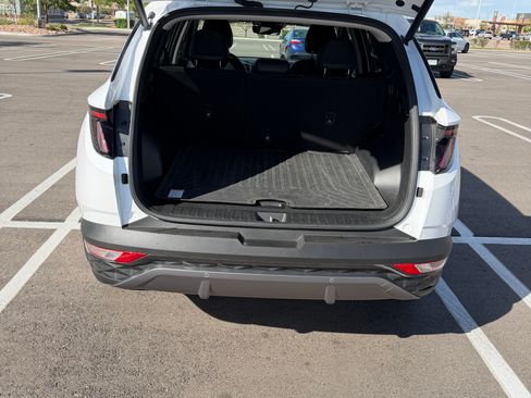 Used 2024 Hyundai Tucson Limited AWD/4WD image 5