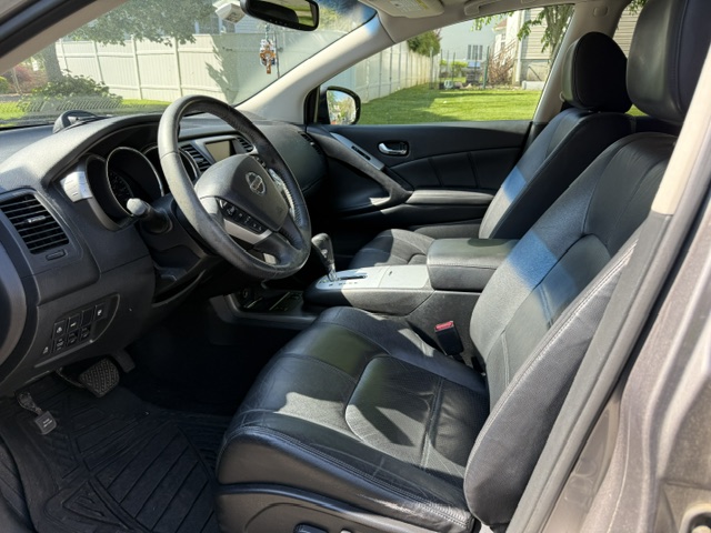 Used 2011 Nissan Murano SL w/ Navigation Pkg AWD/4WD image 9