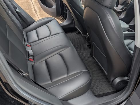 Used 2019 Tesla Model 3 Standard Range Plus RWD image 11