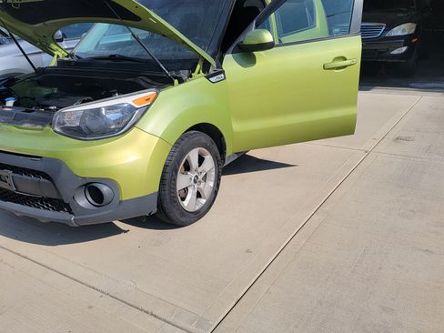 Used 2018 Kia Soul image 4