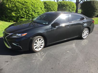 Used 2017 Lexus ES 350