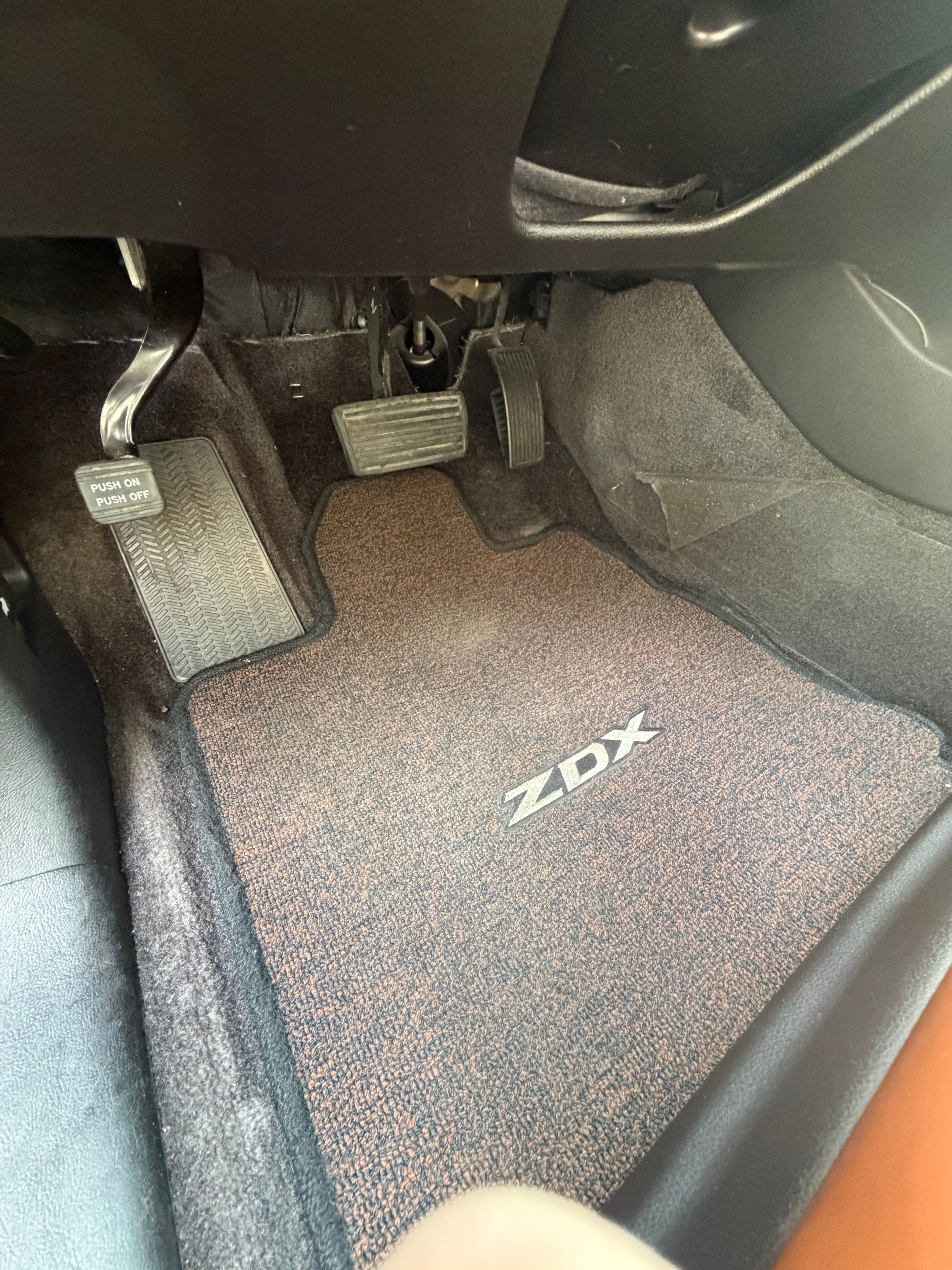 Used 2011 Acura ZDX w/ Technology Package AWD/4WD image 14