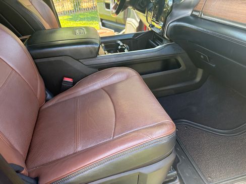 Used 2020 RAM 3500 Limited AWD/4WD image 11