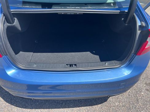 Used 2014 Volvo S60 T5 image 8