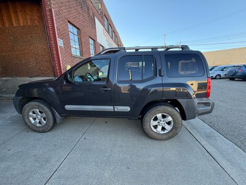 Used 2011 Nissan Xterra S image 8
