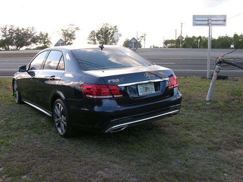 Used 2014 Mercedes-Benz E 350 Sedan image 15