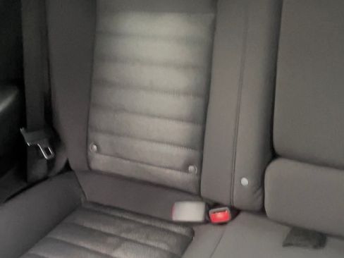 Used 2010 Dodge Challenger SE image 12