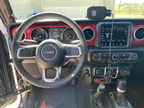 Used 2023 Jeep Gladiator Rubicon image 21