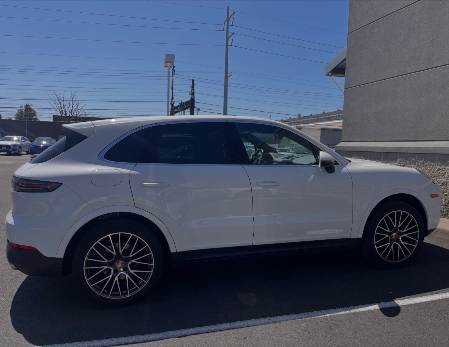 Used 2019 Porsche Cayenne AWD/4WD image 5