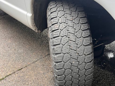 Used 2004 Dodge Ram 3500 Truck SLT w/ Trailer Tow Group image 12