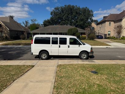 Used 2006 Chevrolet Express 3500 Passenger w/ LT Preferred Equipment Group