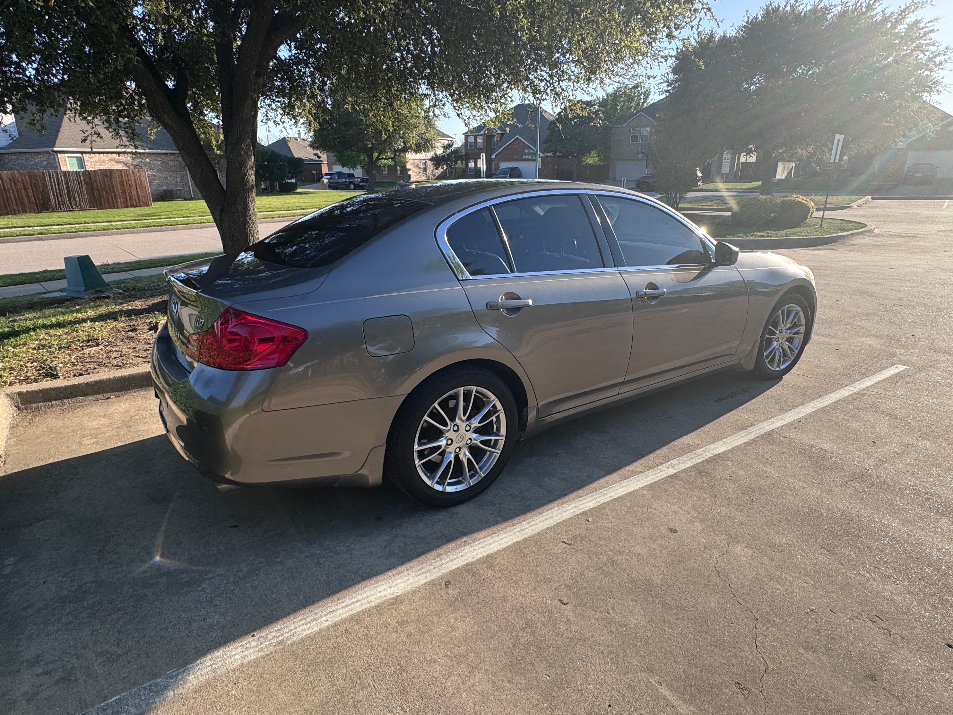 Used 2012 INFINITI G37 Journey w/ Premium Pkg RWD image 6