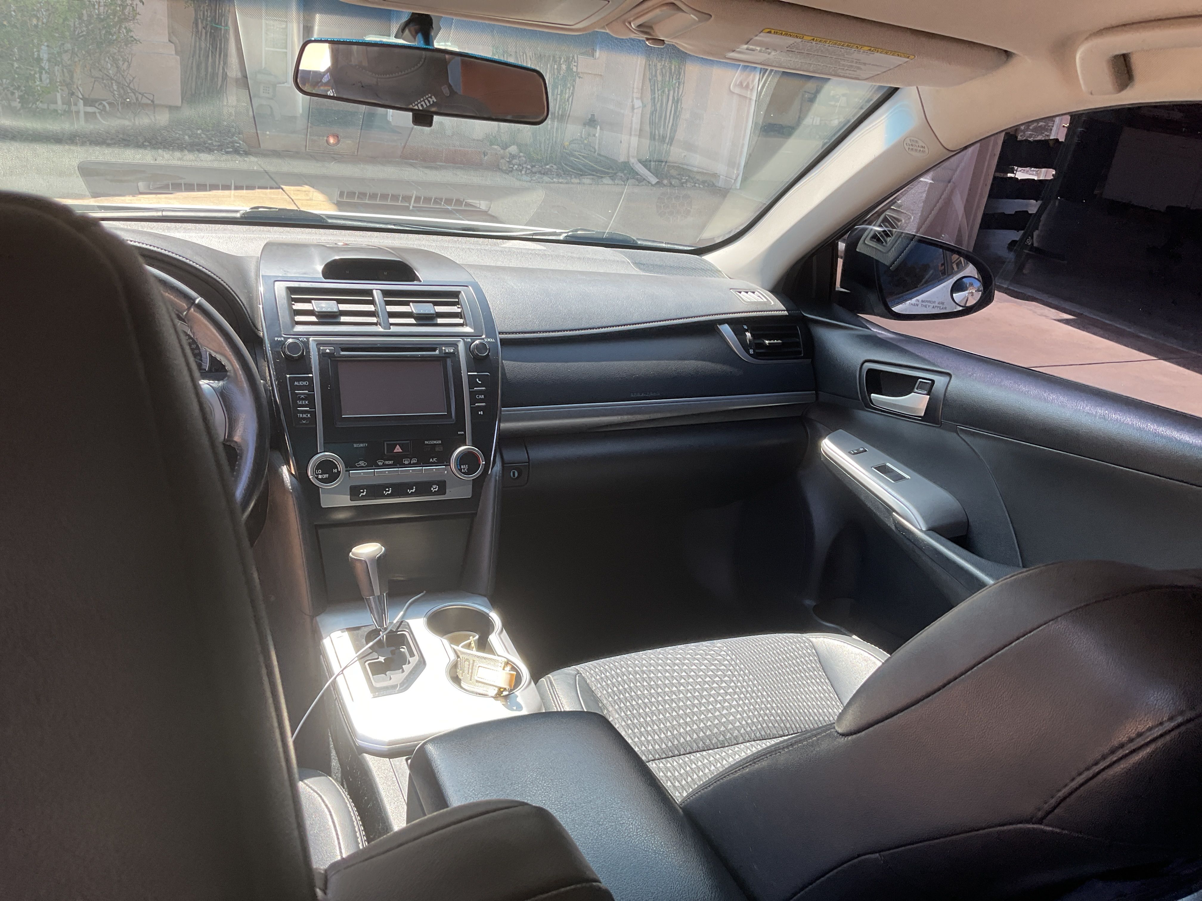 Used 2013 Toyota Camry SE FWD image 10