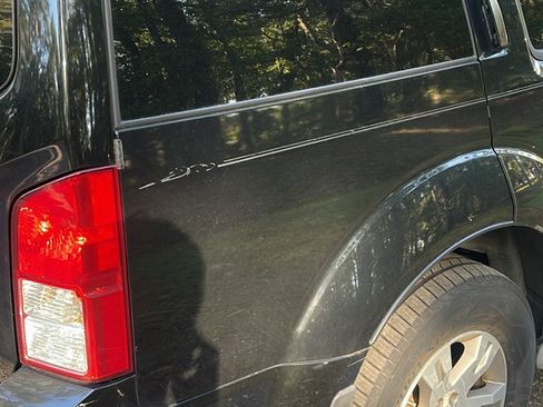 Used 2011 Nissan Pathfinder Silver image 5