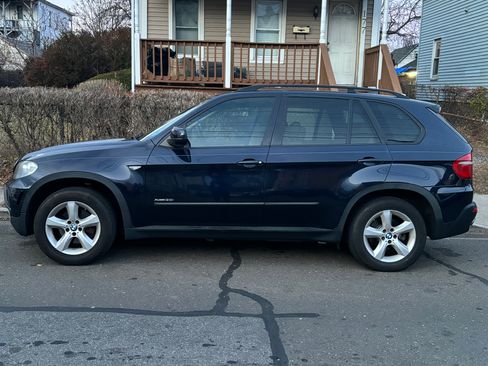 Used 2009 BMW X5 xDrive30i image 2