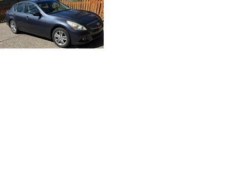 Used 2012 INFINITI G37 x Sedan w/ Premium Pkg image 2