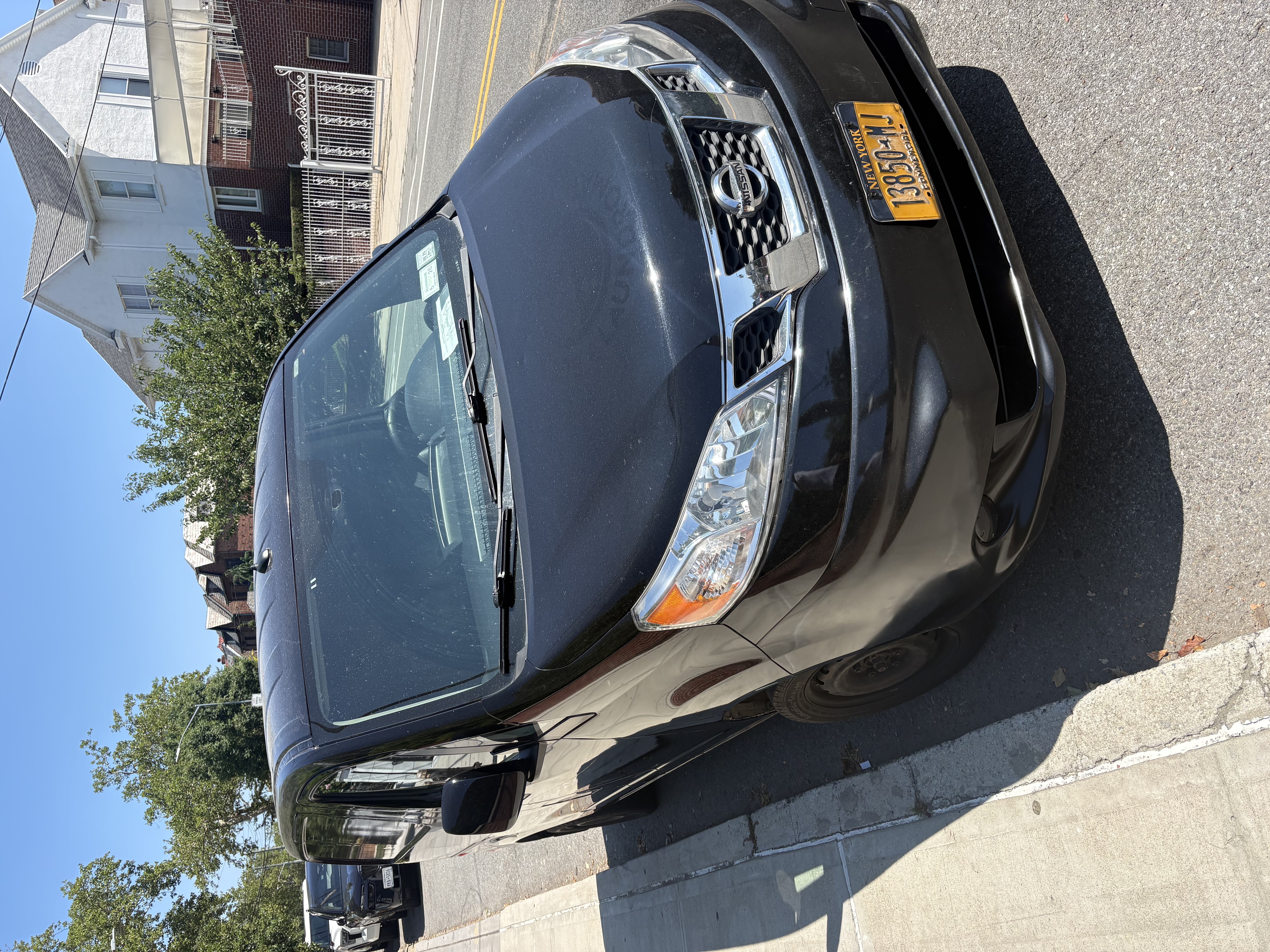 Used 2015 Nissan NV200 SV w/ Technology Package FWD image 1