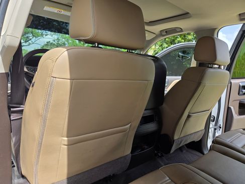 Used 2019 GMC Sierra 3500 Denali w/ Duramax Plus Package AWD/4WD image 12