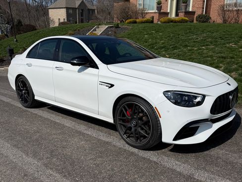 Used 2021 Mercedes-Benz E 63 AMG S image 1