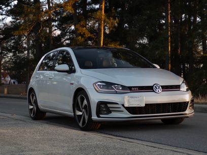 Used 2019 Volkswagen GTI SE