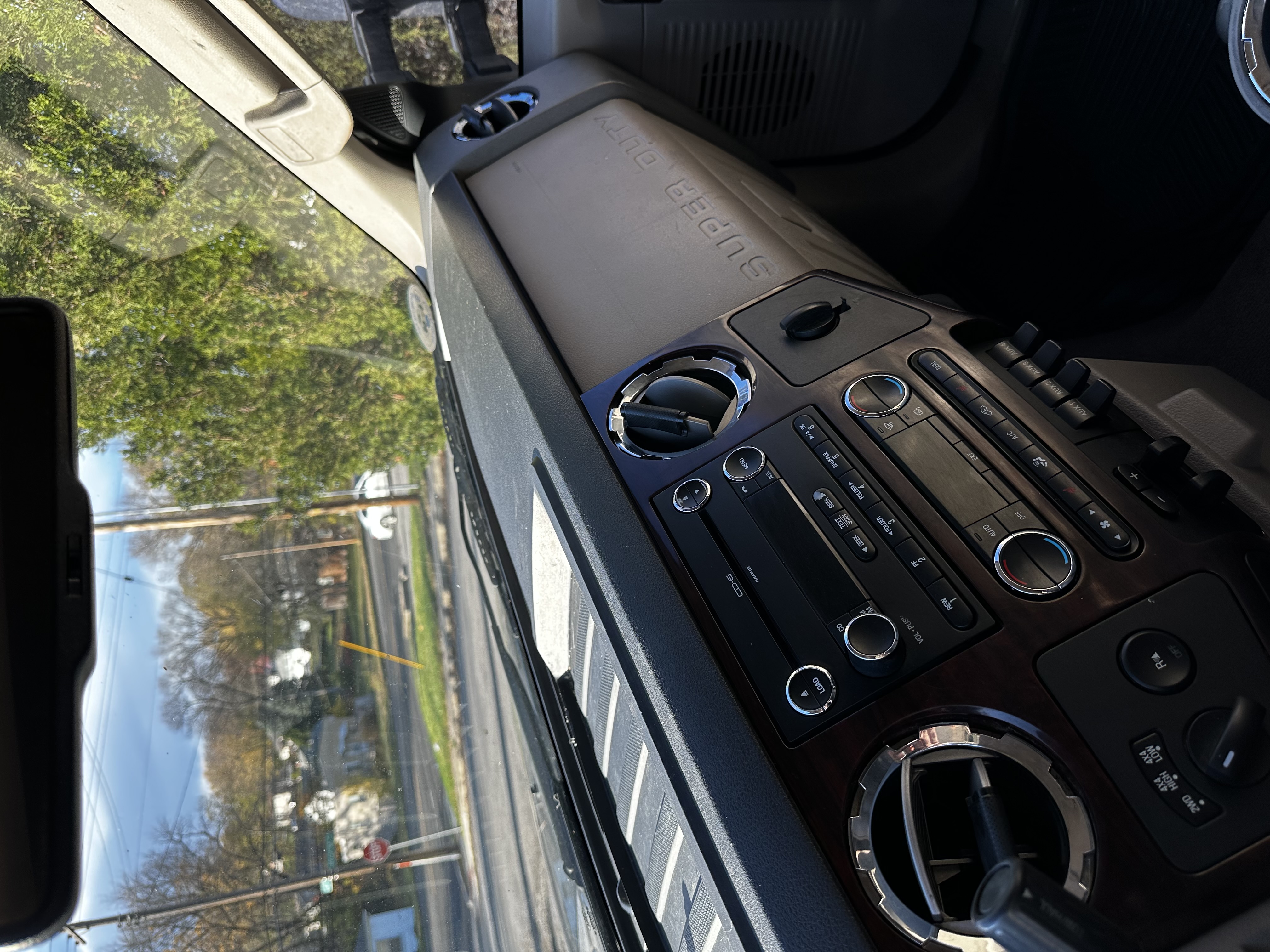 Used 2009 Ford F250 King Ranch AWD/4WD image 5