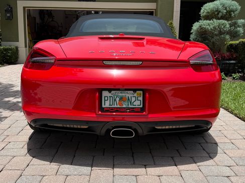 Used 2015 Porsche Boxster RWD image 14