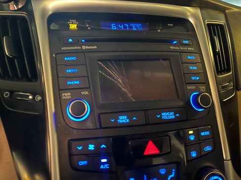 Used 2014 Hyundai Sonata Limited image 16