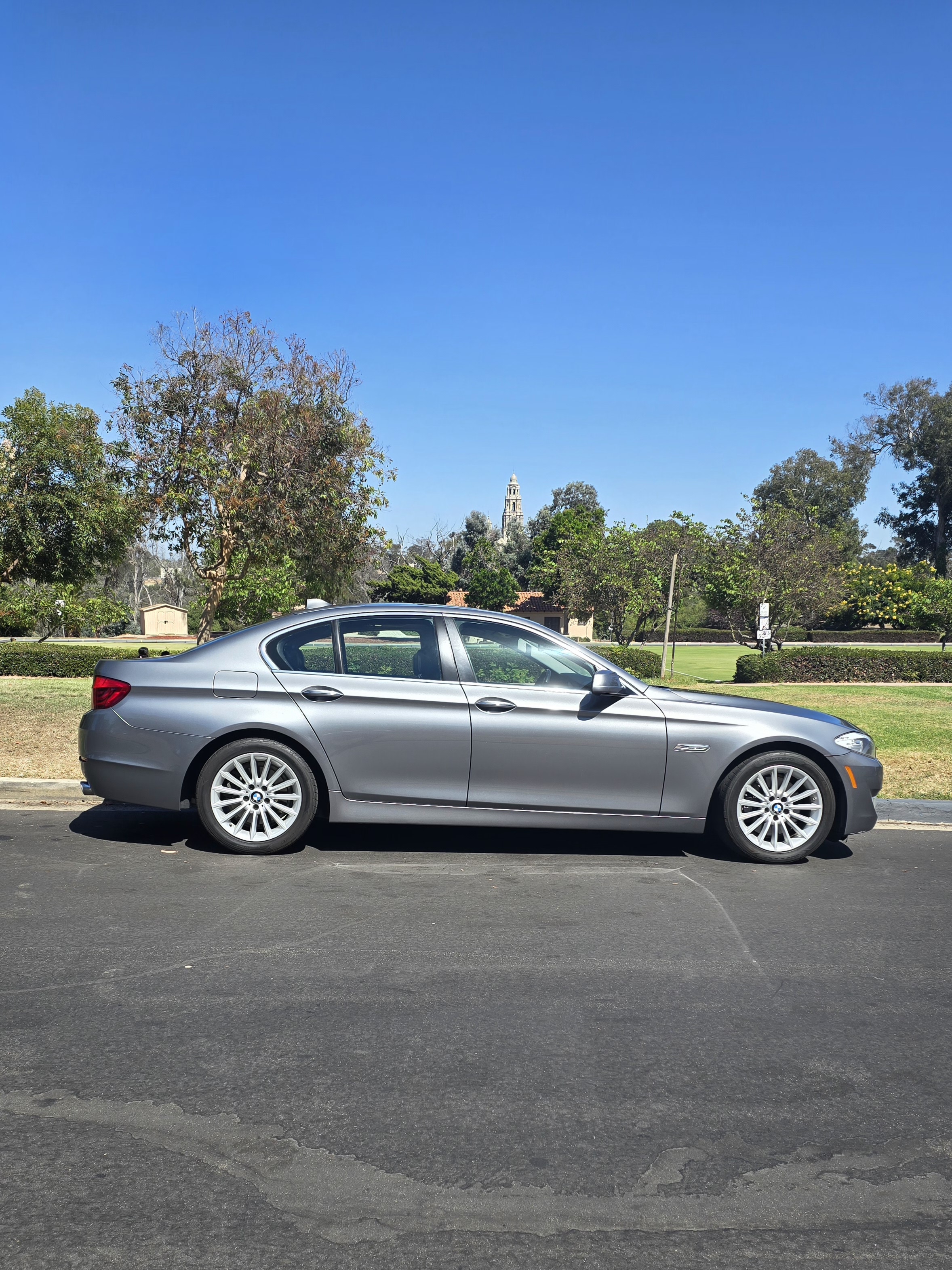 Used 2011 BMW 535i Sedan RWD image 1