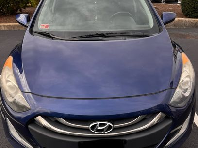 Used 2013 Hyundai Elantra GT w/ Touch & Go Pkg