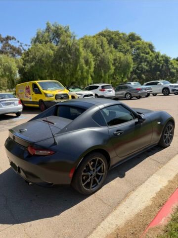 Used 2017 MAZDA MX-5 Miata RF Club RWD image 8