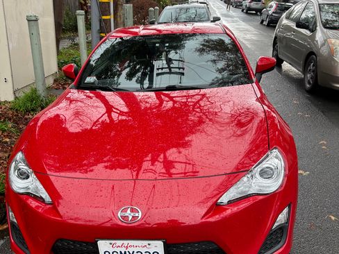 Used 2013 Scion FR-S RWD image 4