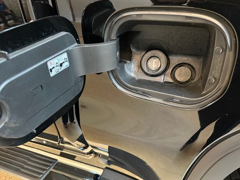 Used 2023 GMC Sierra 1500 Denali image 22