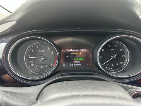 Used 2022 Buick Encore GX Select image 5