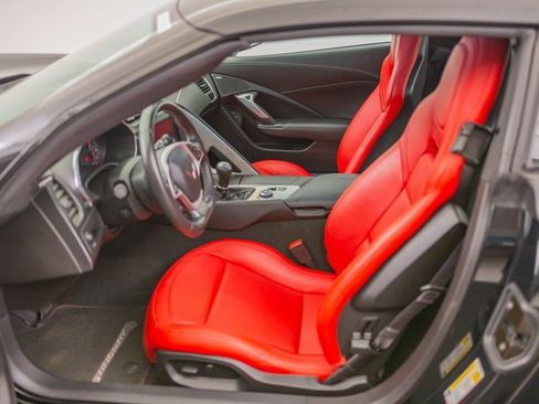 Used 2016 Chevrolet Corvette Stingray Coupe w/ Battery Protection Package RWD image 10