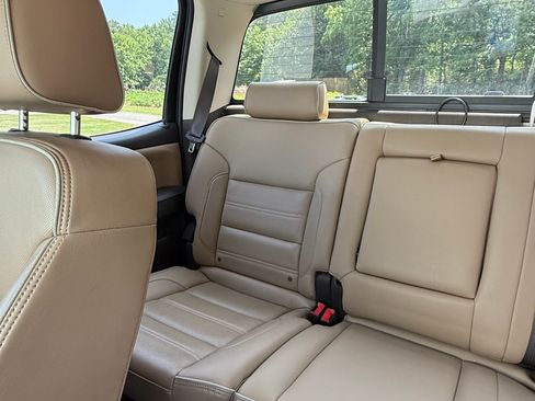 Used 2018 GMC Sierra 2500 Denali w/ Duramax Plus Package AWD/4WD image 13