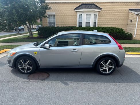 Used 2013 Volvo C30 FWD image 5