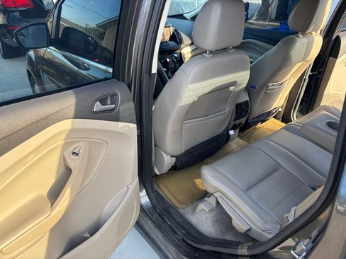 Used 2015 Ford C-MAX Energi SEL image 17