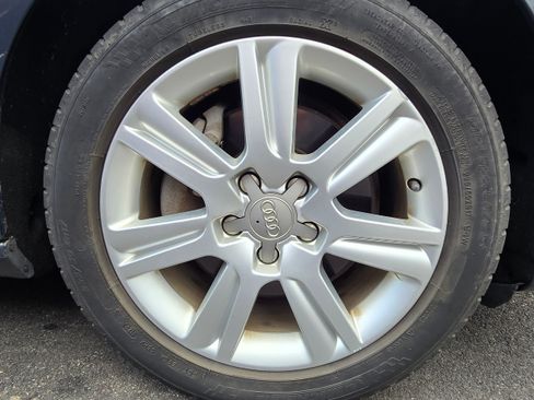 Used 2011 Audi A4 2.0T Premium image 17