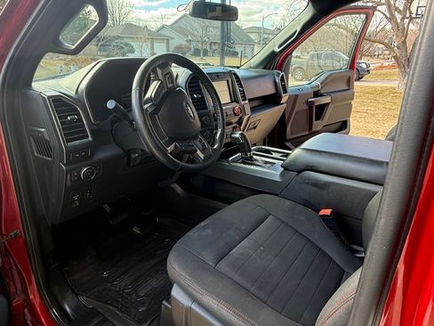 Used 2019 Ford F150 XLT w/ Equipment Group 302A Luxury image 8