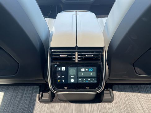 Used 2023 Rivian R1T Adventure image 14