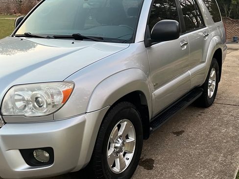 Used 2006 Toyota 4Runner Sport image 8